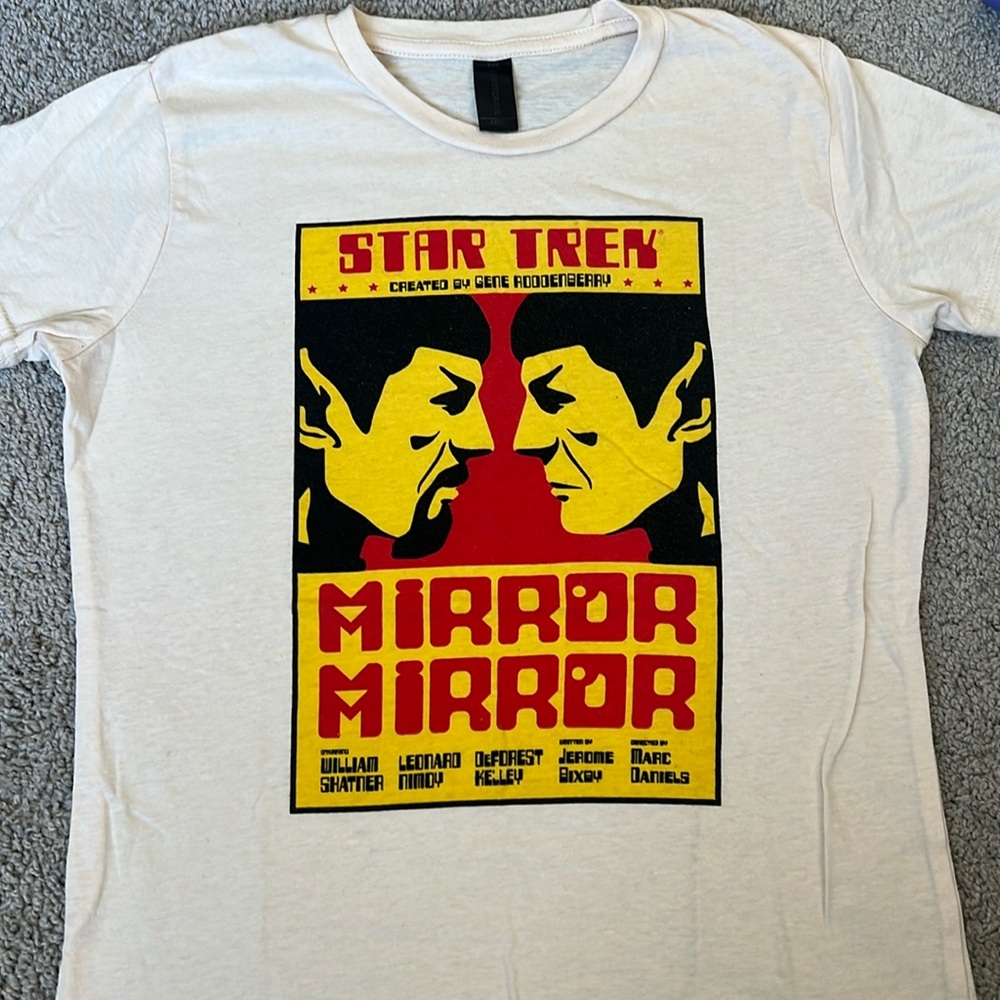 Loot Crate Exclusive Star Trek Mirror Mirror Women’s T-Shirt